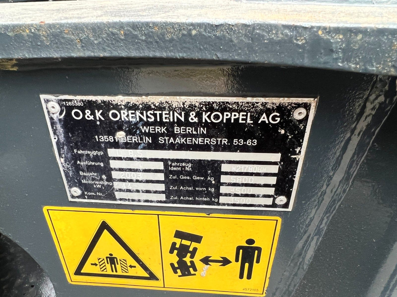 Новый Колёсный погрузчик O & K L 8.5  - Schaufel - Palettengabel- 4717 Betriebs O & K L 8.5  - Schaufel - Palettengabel- 4717 Betriebs: фото 7