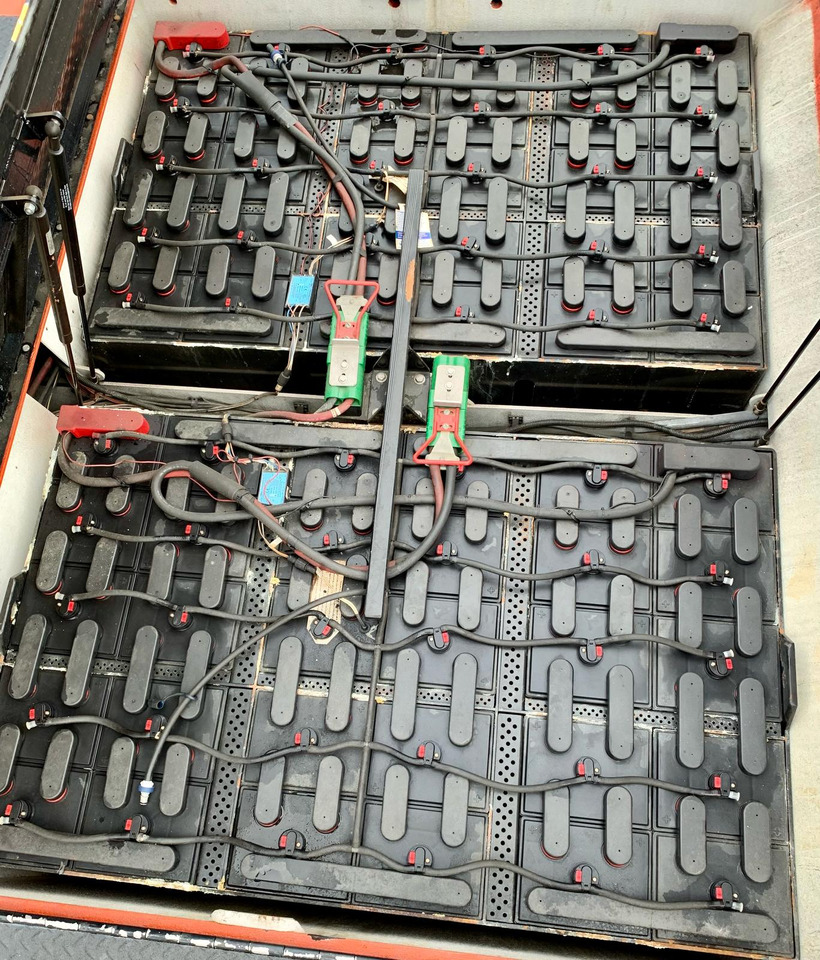 LEKTRO AP8925SDB-AL-200/250 - Аэродромный тягач: фото 4 LEKTRO AP8925SDB-AL-200/250 - Аэродромный тягач: фото 4