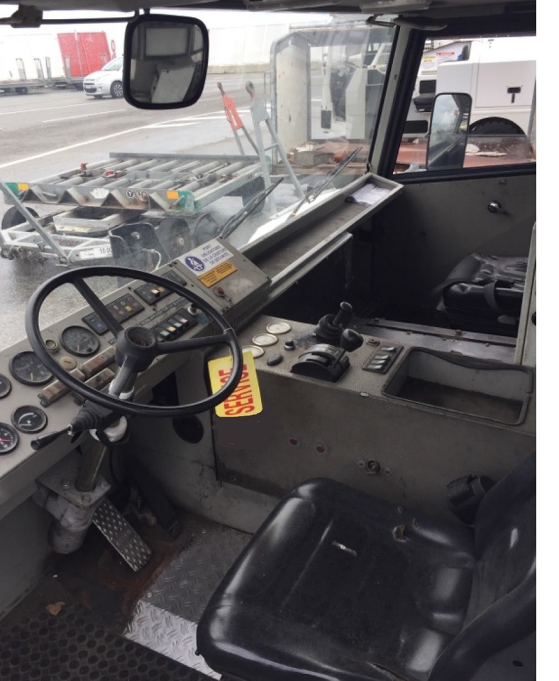 Schopf F396C - Аэродромный тягач: фото 5 Schopf F396C - Аэродромный тягач: фото 5