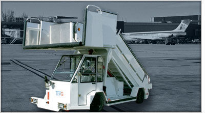 TEMG Pax Stairs TG2244 - Пассажирский трап: фото 1 TEMG Pax Stairs TG2244 - Пассажирский трап: фото 1