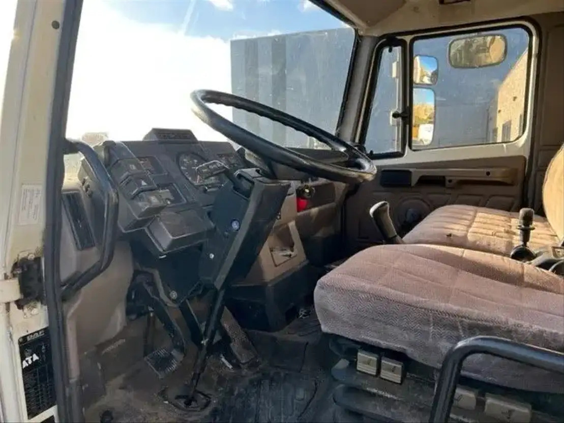 DAF LF 45.160 FA45.160 - Тентованный грузовик: фото 5 DAF LF 45.160 FA45.160 - Тентованный грузовик: фото 5