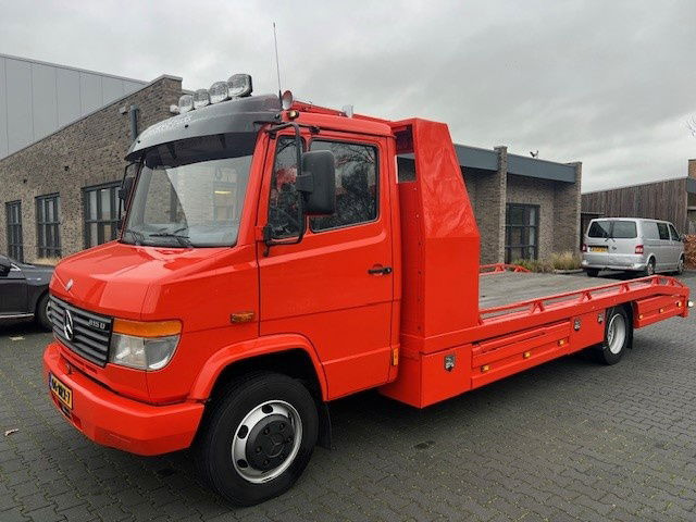 Mercedes-Benz Vario 813 Vario 815 D - Эвакуатор: фото 1 Mercedes-Benz Vario 813 Vario 815 D - Эвакуатор: фото 1