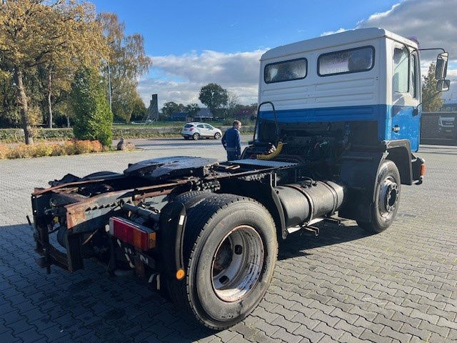 MAN 12.232 18.232 - Тягач: фото 3 MAN 12.232 18.232 - Тягач: фото 3