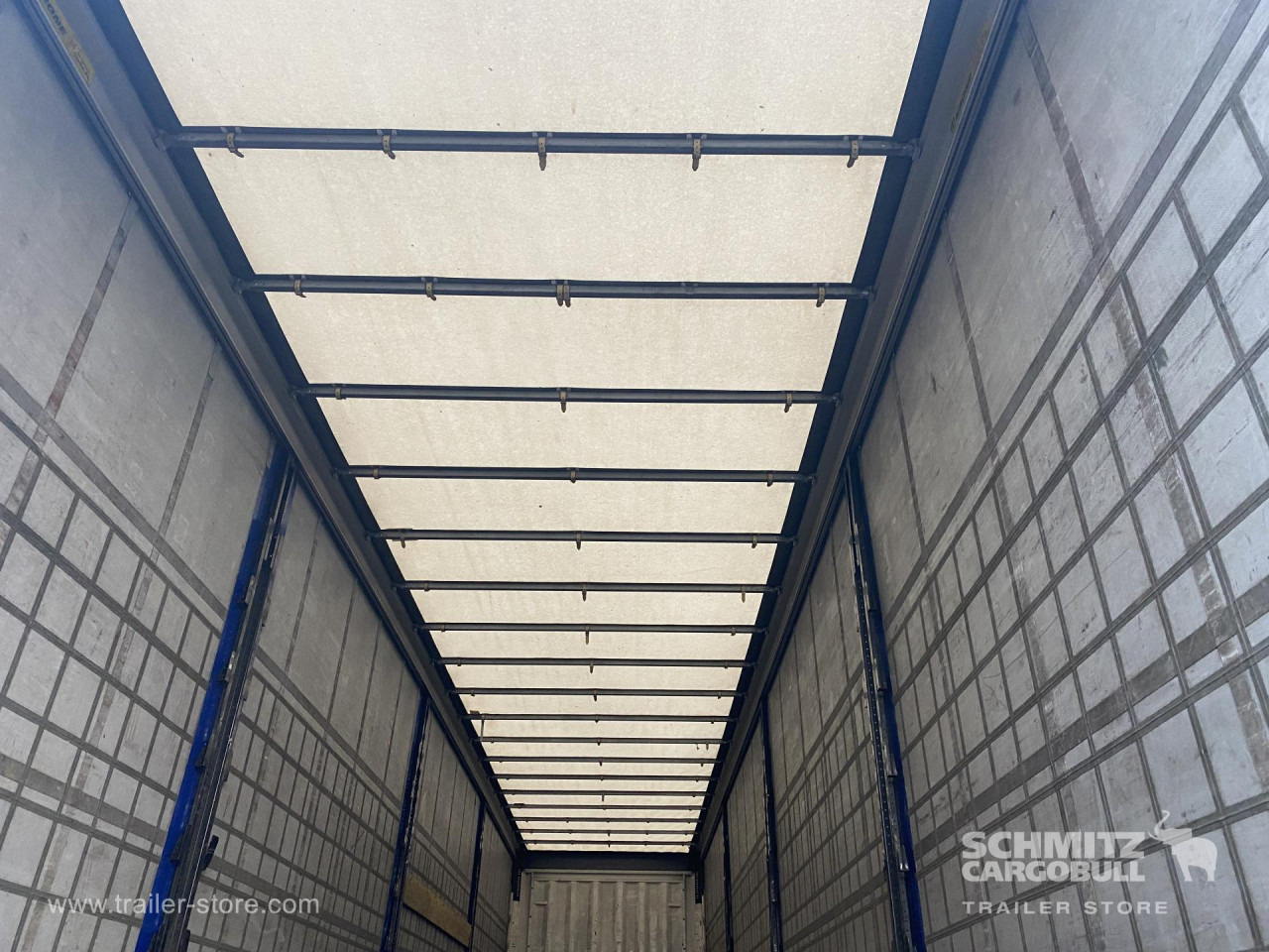 KRONE Curtainsider Standard - Тентованный полуприцеп: фото 5 KRONE Curtainsider Standard - Тентованный полуприцеп: фото 5