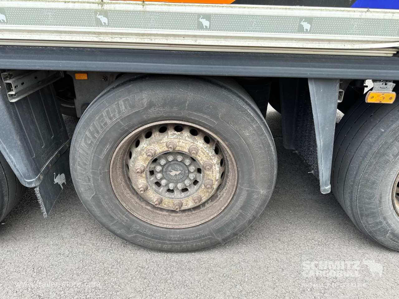 SCHMITZ Reefer Standard - Изотермический полуприцеп: фото 2 SCHMITZ Reefer Standard - Изотермический полуприцеп: фото 2