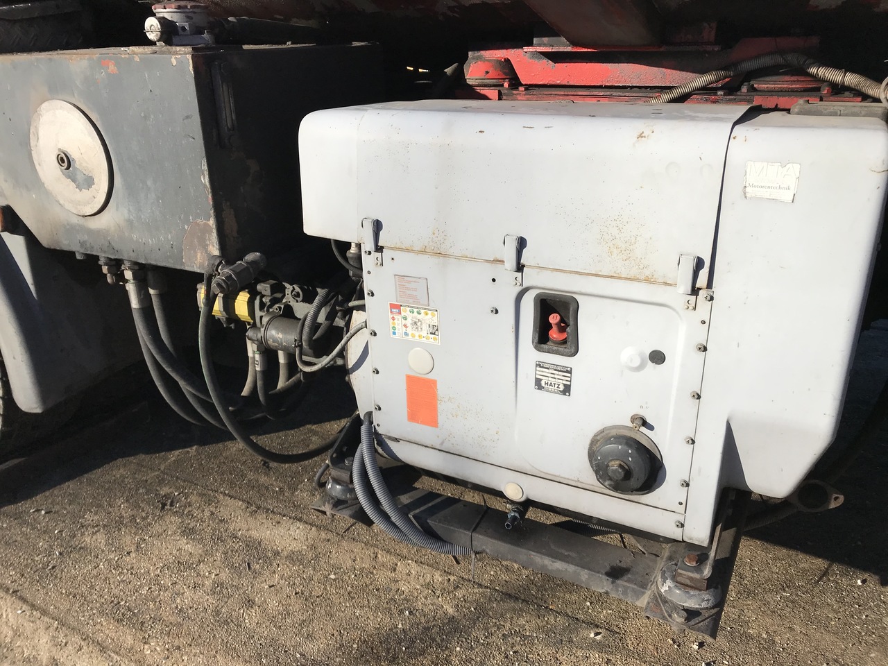 MAN Asphaltsprayer TGA 26.480 6x2-2 - Гудронатор: фото 3 MAN Asphaltsprayer TGA 26.480 6x2-2 - Гудронатор: фото 3