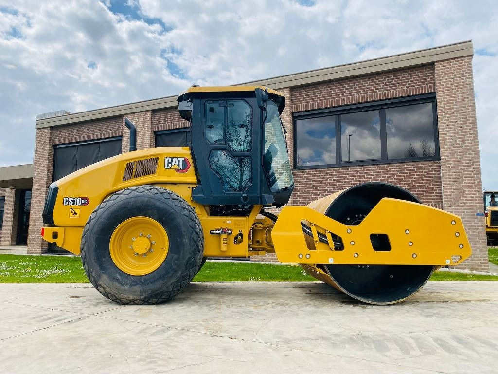 CAT CS 10 GC - Компактор: фото 2 CAT CS 10 GC - Компактор: фото 2