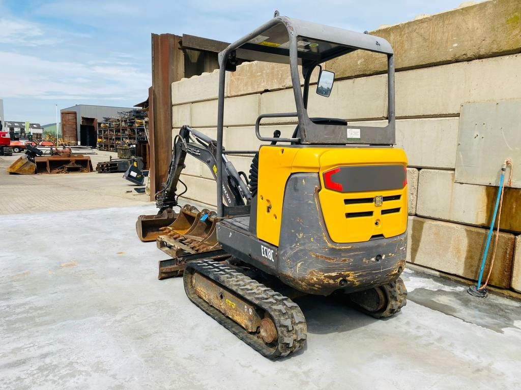 Volvo EC 18 C - Мини-экскаватор: фото 4 Volvo EC 18 C - Мини-экскаватор: фото 4