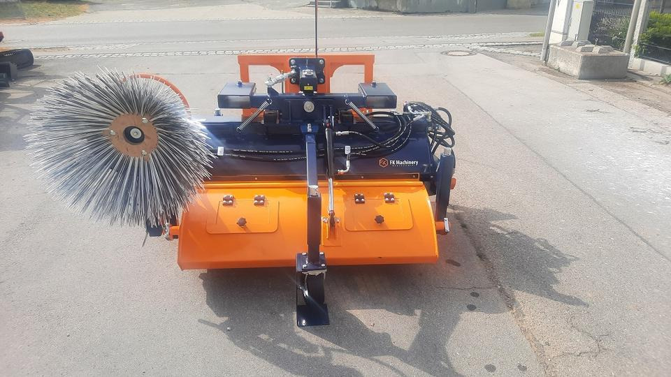 Kehrmaschine 1,2m Schlepper Radlader Hoflader Weidemann Euro - Щетка: фото 2 Kehrmaschine 1,2m Schlepper Radlader Hoflader Weidemann Euro - Щетка: фото 2