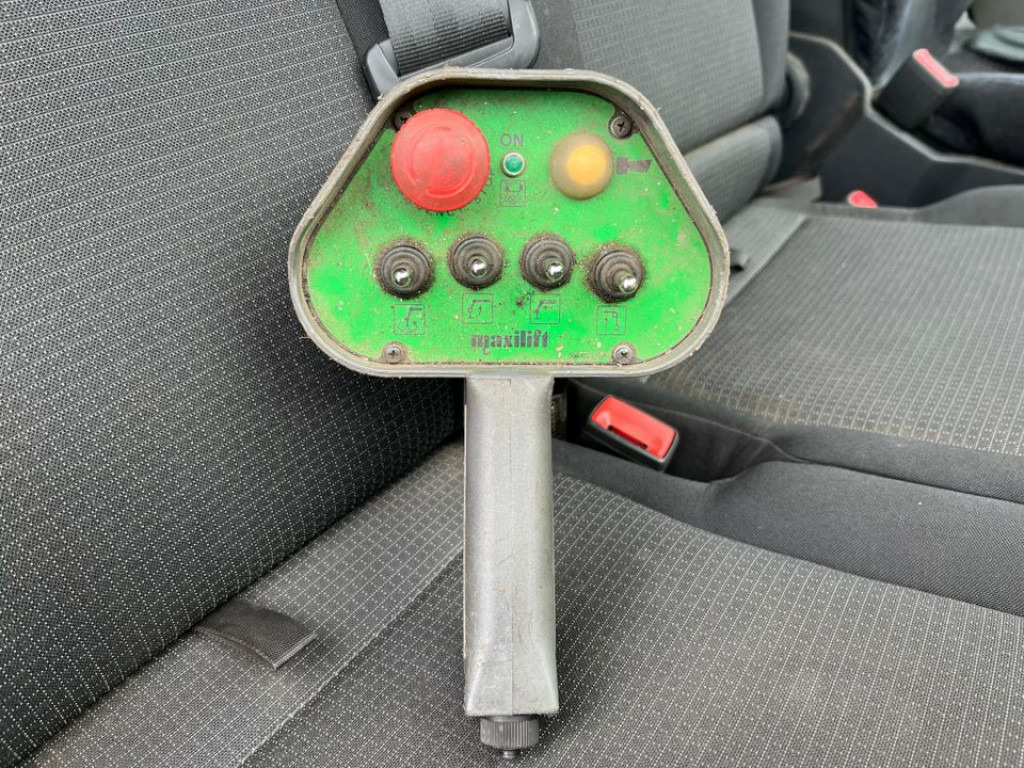 MAN TG-E 6.120 Pritsche Heckkran Funk - Малотоннажный бортовой грузовик: фото 2 MAN TG-E 6.120 Pritsche Heckkran Funk - Малотоннажный бортовой грузовик: фото 2