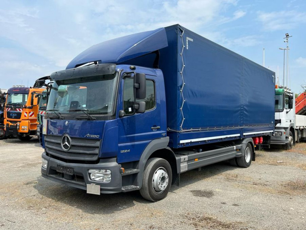 MERCEDES-BENZ Atego 1224 L Pritsche LBW LBW 1.5to - Тентованный грузовик: фото 1 MERCEDES-BENZ Atego 1224 L Pritsche LBW LBW 1.5to - Тентованный грузовик: фото 1