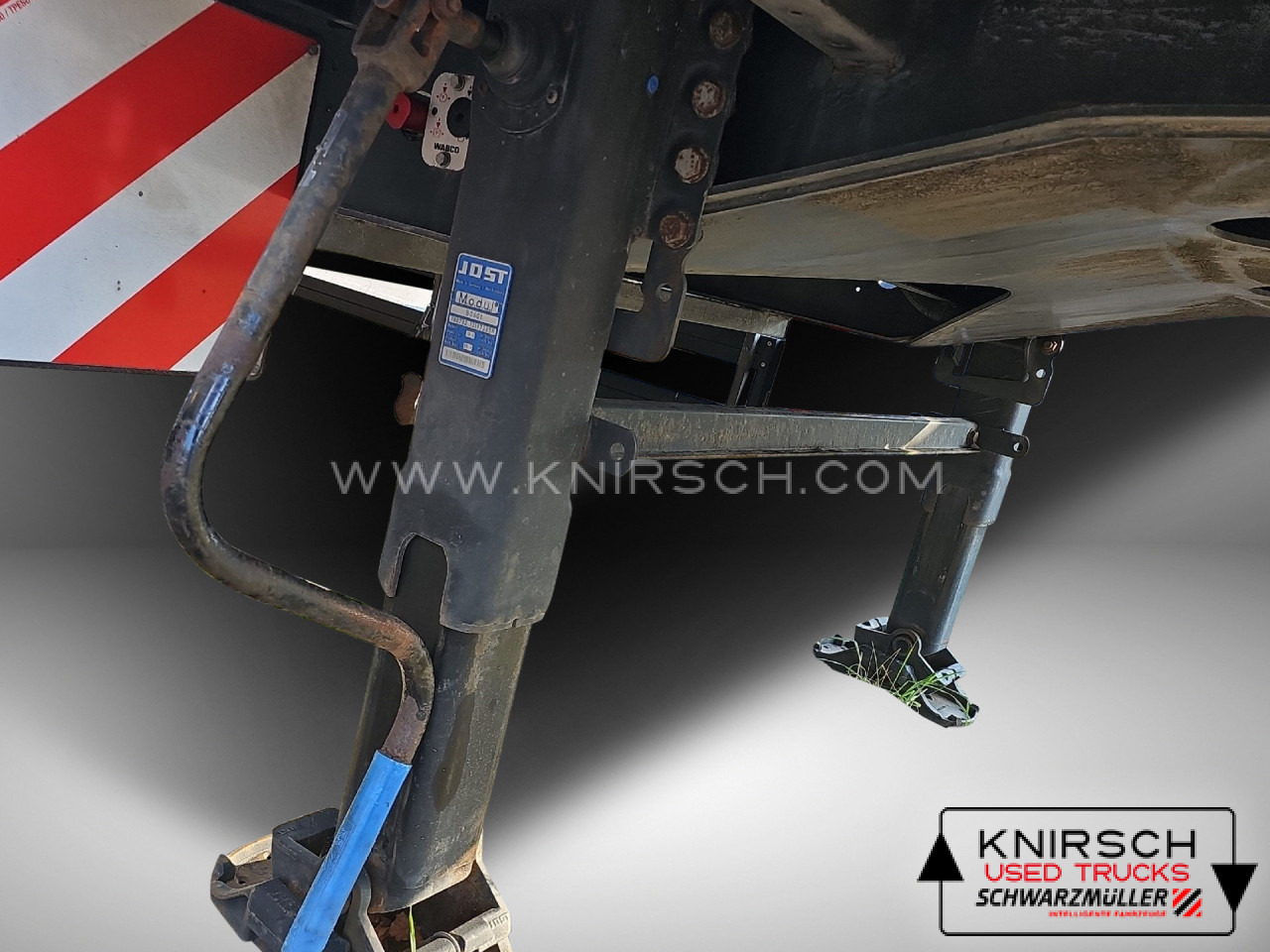 SCHWARZMUELLER J-3A-80 Plateausattel - Прицеп бортовой/ Платформа: фото 4 SCHWARZMUELLER J-3A-80 Plateausattel - Прицеп бортовой/ Платформа: фото 4