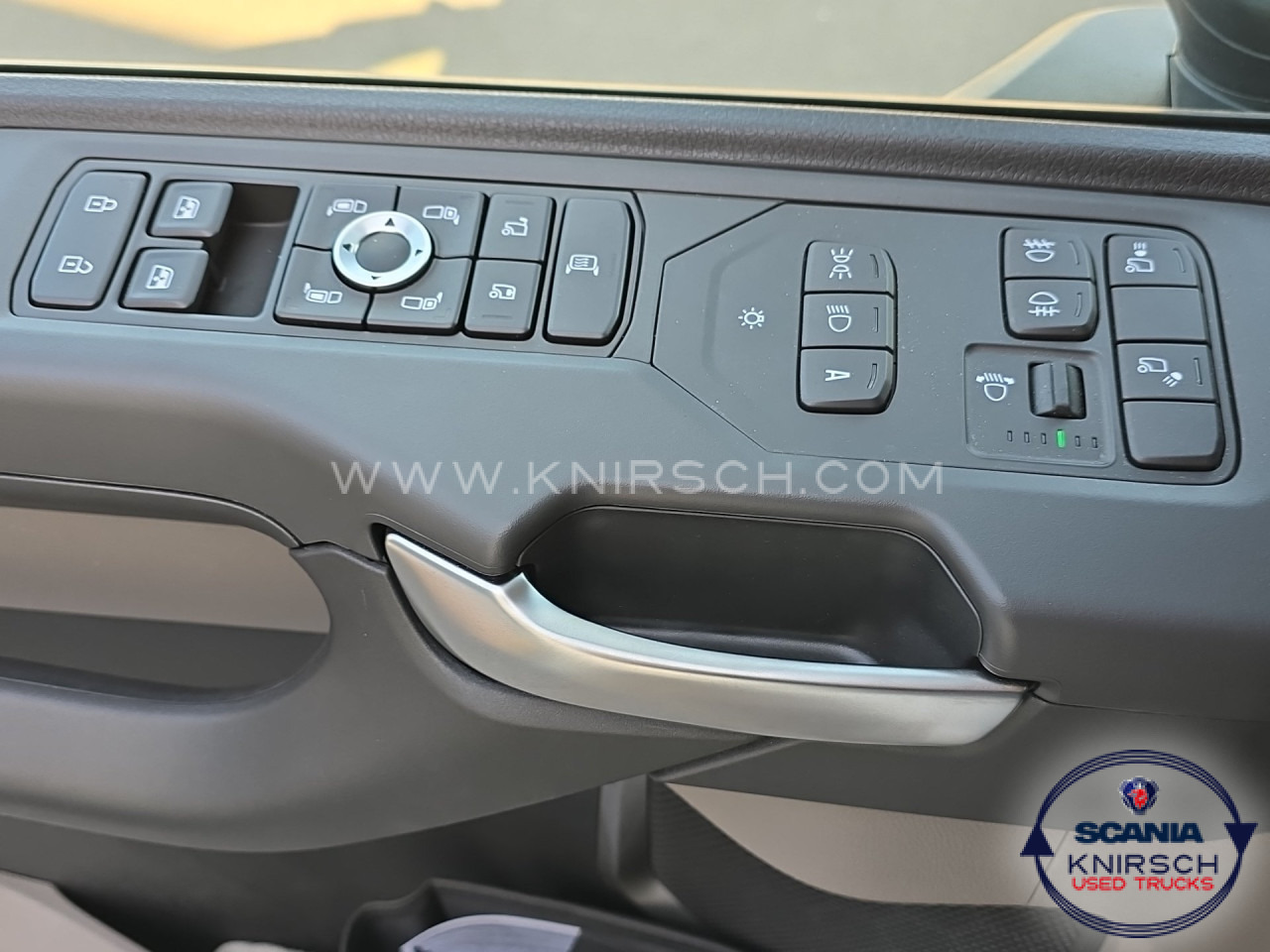 SCANIA P 230 A4x2NB ELEKTRO BEV Förderung möglich - Тягач: фото 4 SCANIA P 230 A4x2NB ELEKTRO BEV Förderung möglich - Тягач: фото 4