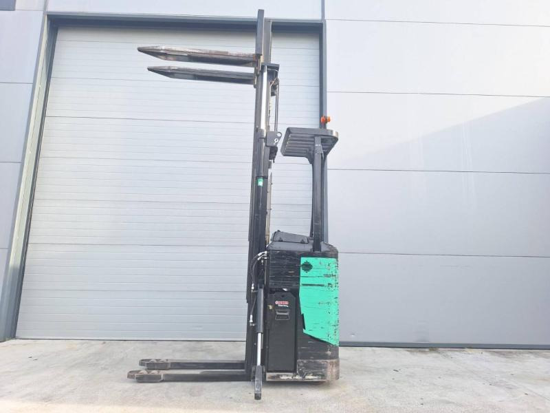 Штабелер Caterpillar NSR16N: фото 8 Штабелер Caterpillar NSR16N: фото 8