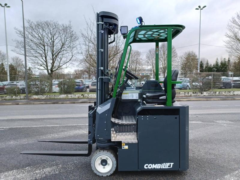 Combilift CBE3000 - Четырехсторонний погрузчик: фото 5 Combilift CBE3000 - Четырехсторонний погрузчик: фото 5