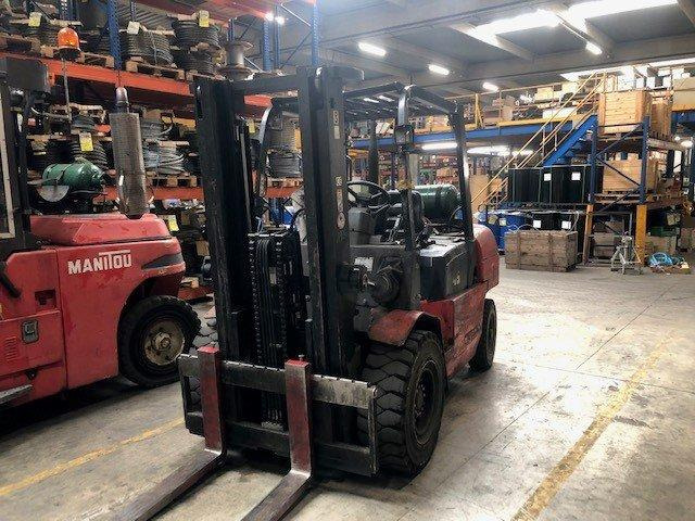 Hangcha R45G - Газовый погрузчик: фото 4 Hangcha R45G - Газовый погрузчик: фото 4