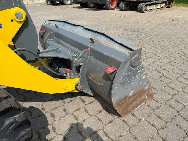 Wacker WL 44, BJ 22, 775 BH, Schaufel, Gabel, TOP - Колёсный погрузчик: фото 5 Wacker WL 44, BJ 22, 775 BH, Schaufel, Gabel, TOP - Колёсный погрузчик: фото 5