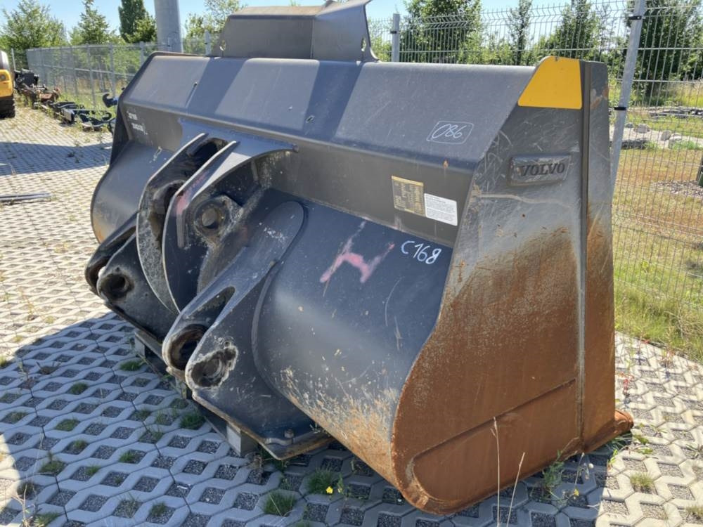 Volvo Schaufel mit Zähnen - Festanbau - Ковш: фото 2 Volvo Schaufel mit Zähnen - Festanbau - Ковш: фото 2