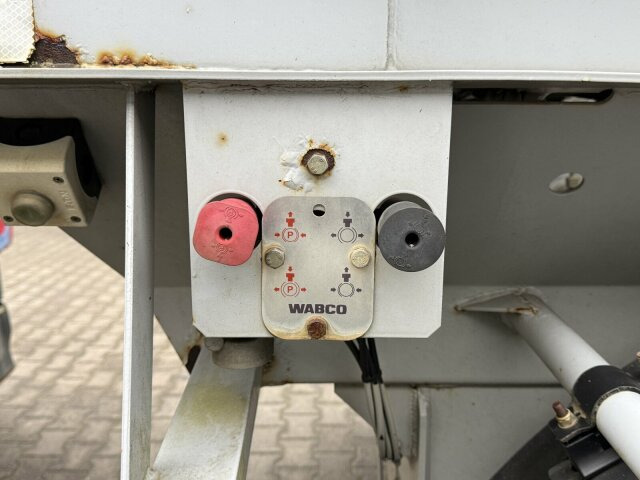 Müller-Mitteltal Liebherr Betonmischer Concrete Auflieger 10 m³ - Полуприцеп: фото 3 Müller-Mitteltal Liebherr Betonmischer Concrete Auflieger 10 m³ - Полуприцеп: фото 3