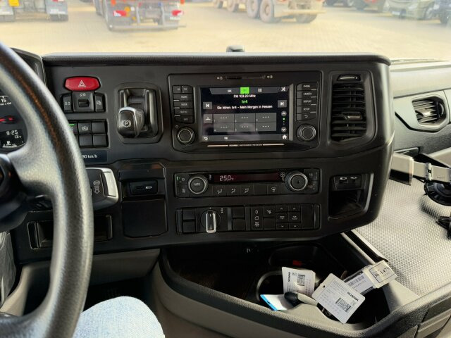 Scania G450 4x2 Euro 6 SZM Kipphydraulik Blatt/ Luft - Тягач: фото 3 Scania G450 4x2 Euro 6 SZM Kipphydraulik Blatt/ Luft - Тягач: фото 3