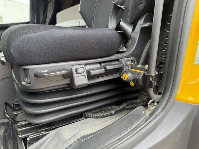 Scania G450 XT 4x4 Euro 6 SZM Kipphydraulik Blatt/ Luft - Тягач: фото 5 Scania G450 XT 4x4 Euro 6 SZM Kipphydraulik Blatt/ Luft - Тягач: фото 5