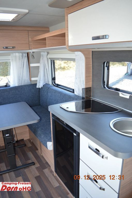 Прицеп дача Weinsberg CaraOne 450 FU Dachklima/Markise: фото 10 Прицеп дача Weinsberg CaraOne 450 FU Dachklima/Markise: фото 10