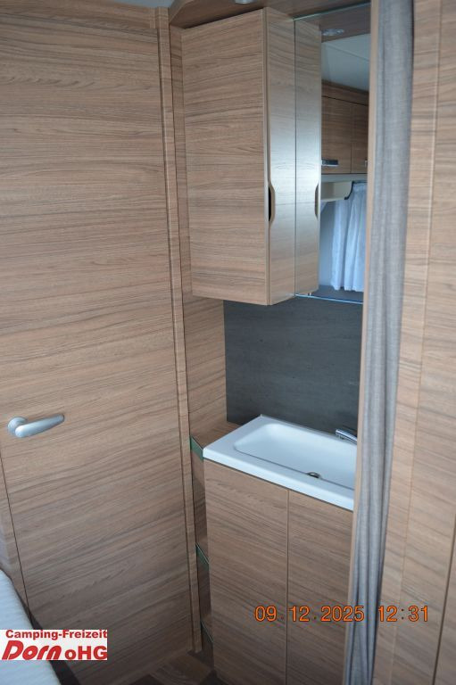 Прицеп дача Weinsberg CaraOne 450 FU Dachklima/Markise: фото 9 Прицеп дача Weinsberg CaraOne 450 FU Dachklima/Markise: фото 9