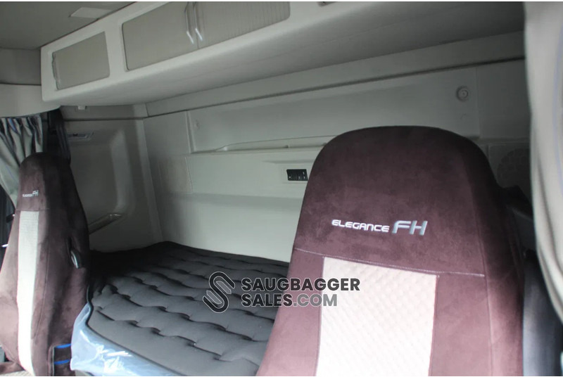 Volvo FH 500 Volvo FH 500 Amphitec Vortex 9000 в лизинг Volvo FH 500 Volvo FH 500 Amphitec Vortex 9000: фото 18 Volvo FH 500 Volvo FH 500 Amphitec Vortex 9000 в лизинг Volvo FH 500 Volvo FH 500 Amphitec Vortex 9000: фото 18