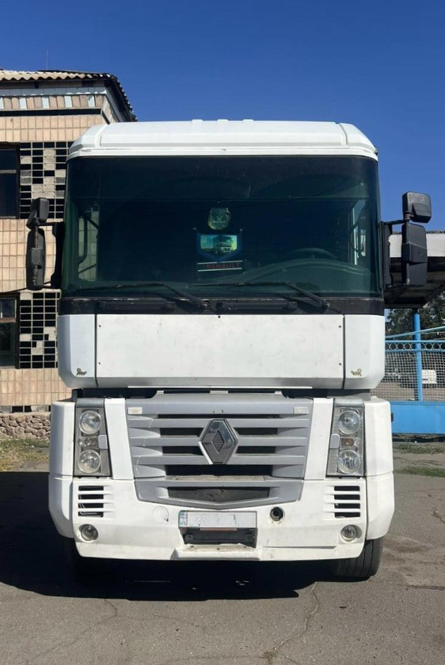 RENAULT Magnum 440 ID1576S - Тягач: фото 2 RENAULT Magnum 440 ID1576S - Тягач: фото 2