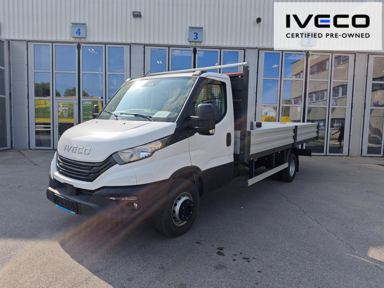IVECO Pritsche - Грузовик бортовой/ Платформа: фото 1 IVECO Pritsche - Грузовик бортовой/ Платформа: фото 1