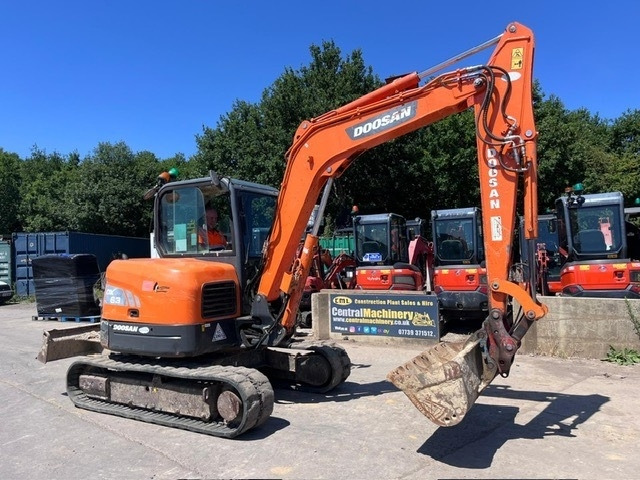 Doosan DX 63-3 - Мини-экскаватор: фото 3 Doosan DX 63-3 - Мини-экскаватор: фото 3