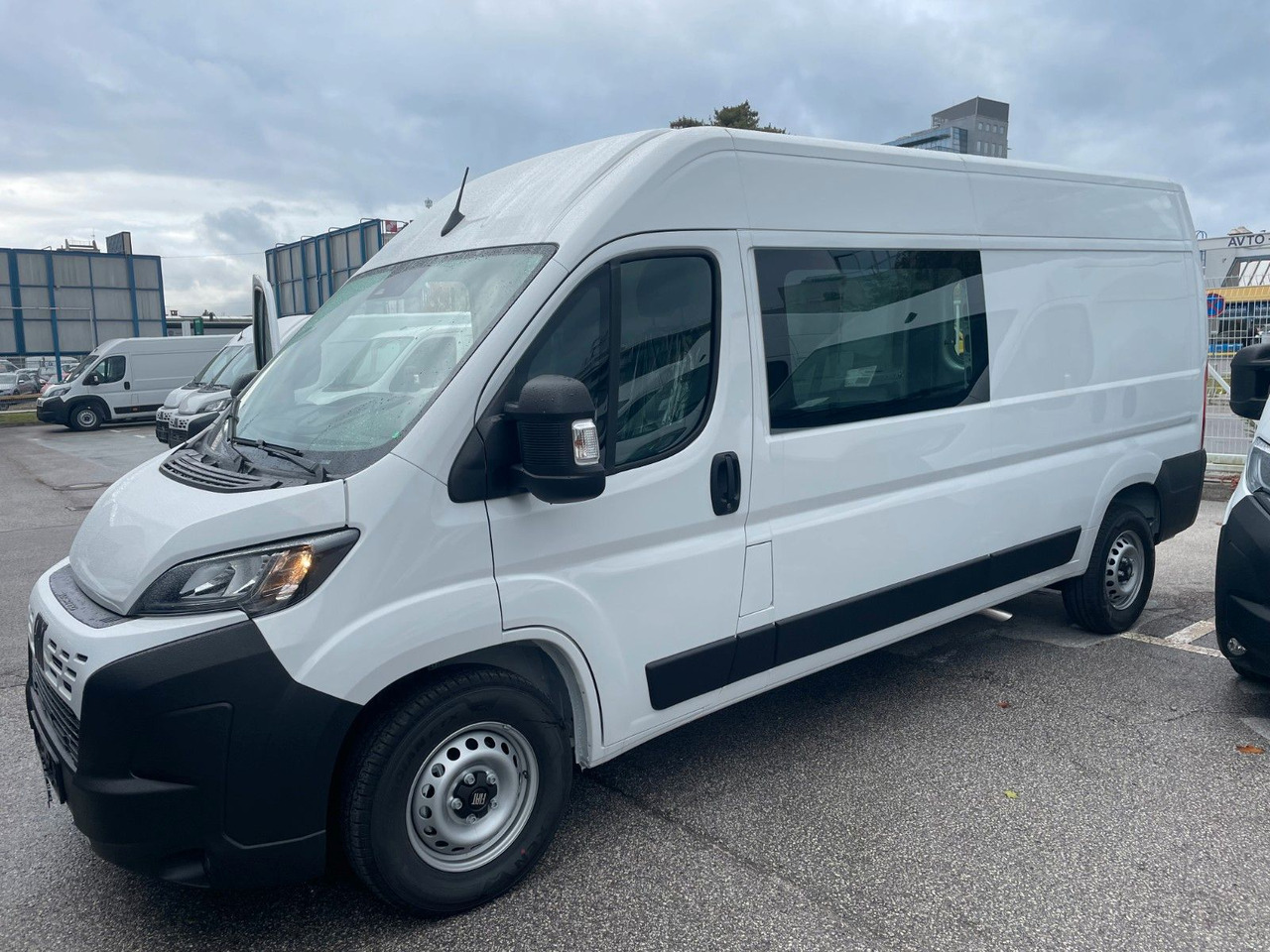 Fiat Ducato 35H L3H2 180 Teilverglast KaWa 2025 - Цельнометаллический фургон: фото 2 Fiat Ducato 35H L3H2 180 Teilverglast KaWa 2025 - Цельнометаллический фургон: фото 2