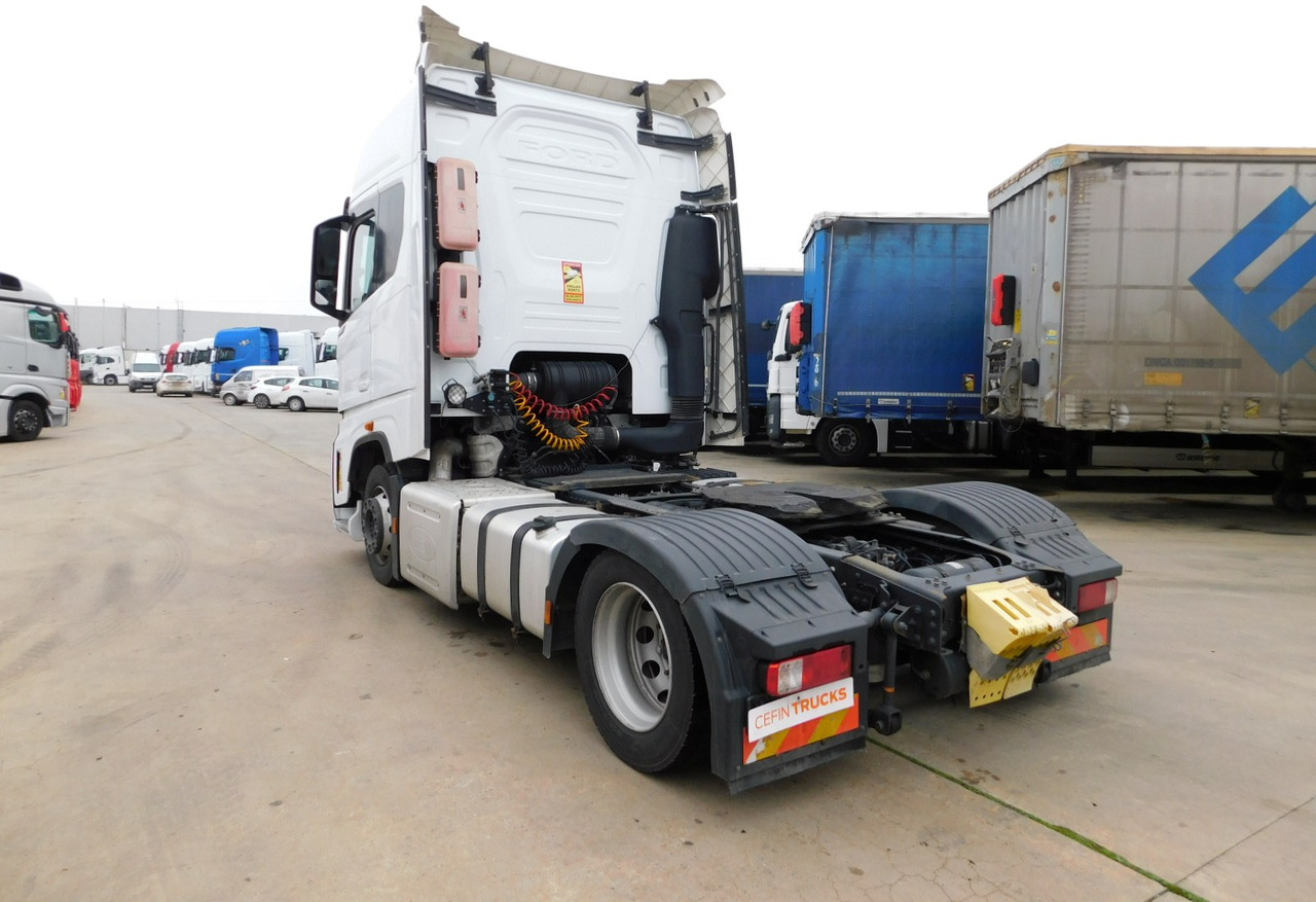 Ford F max ll 4x2 scab e6 12tx2620 - Тягач: фото 4 Ford F max ll 4x2 scab e6 12tx2620 - Тягач: фото 4