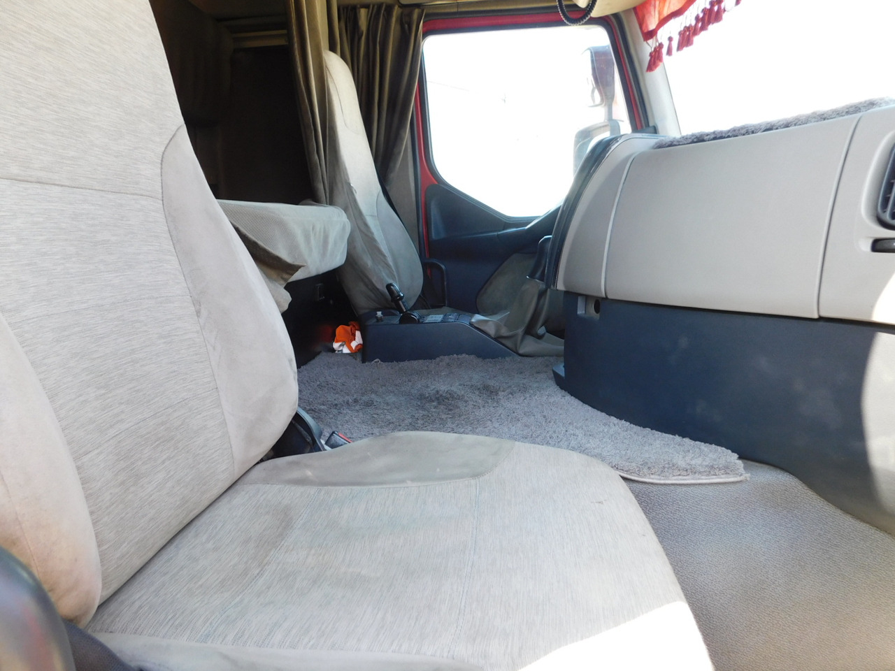 Renault Premium 410dxi - Тягач: фото 5 Renault Premium 410dxi - Тягач: фото 5