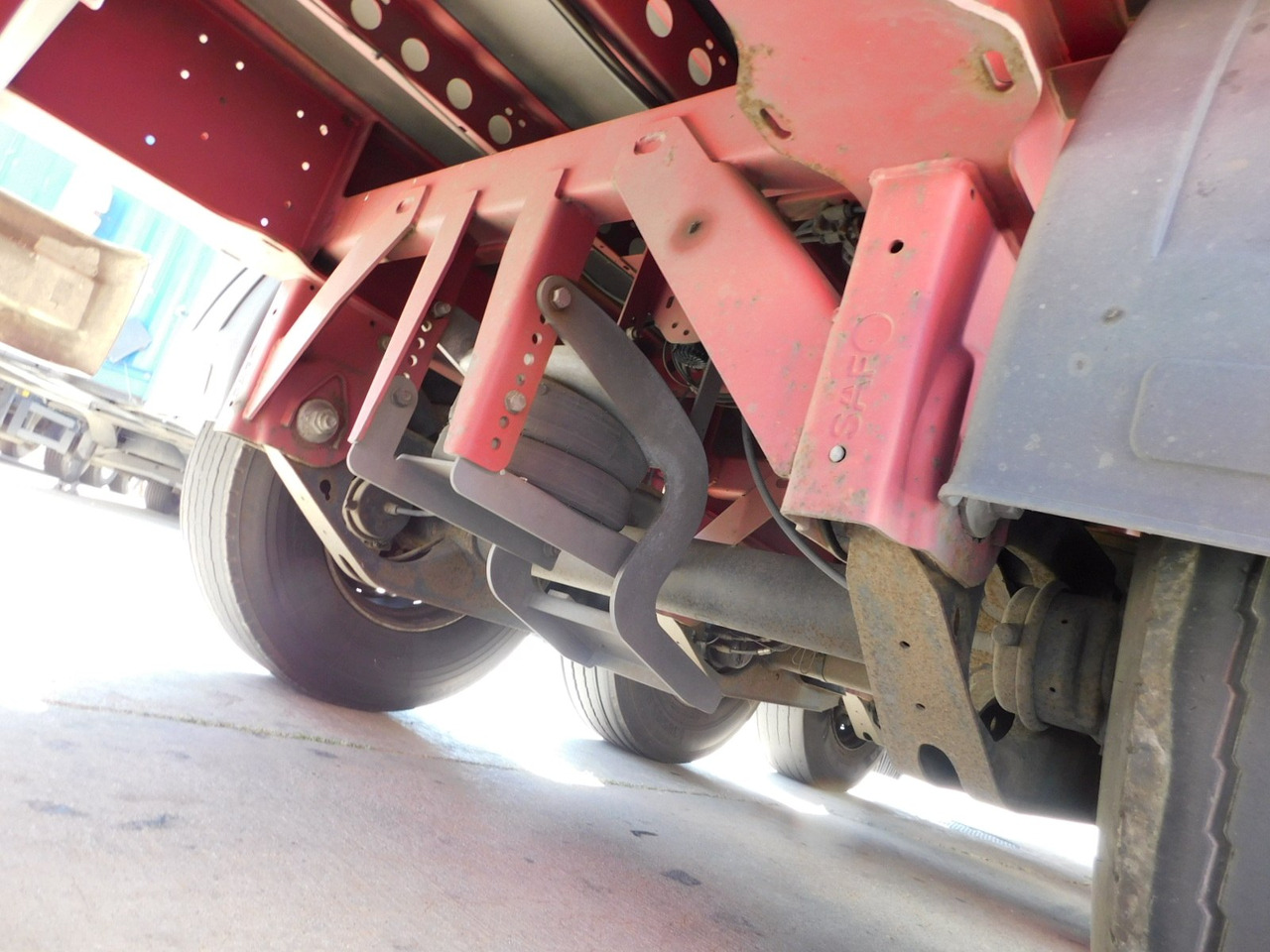 Wielton Ns3k - Тентованный полуприцеп: фото 5 Wielton Ns3k - Тентованный полуприцеп: фото 5