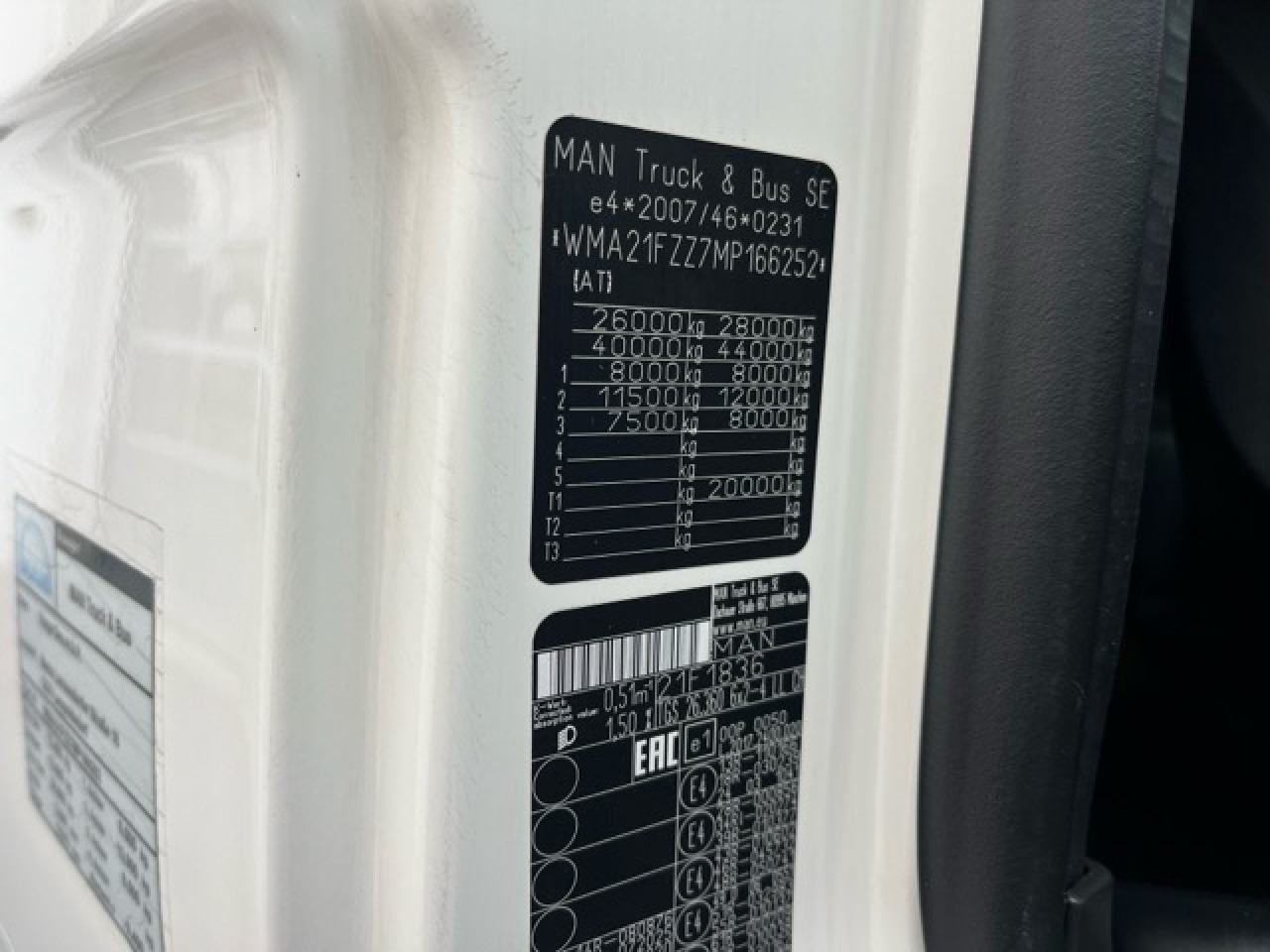 MAN TGS 26.360 6x2-4 LL Euro6 Klima AHK Luftfeder - Грузовик-шасси: фото 5 MAN TGS 26.360 6x2-4 LL Euro6 Klima AHK Luftfeder - Грузовик-шасси: фото 5