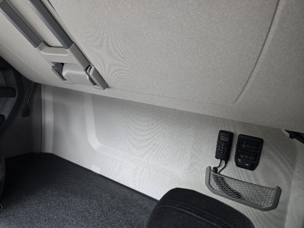 Тягач Scania S 560: фото 10