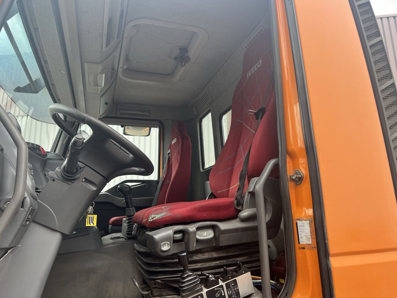 190 AD 35 4x2 190 AD 35 4x2, Meiller Tele-Absetzer - Портальный бункеровоз: фото 5 190 AD 35 4x2 190 AD 35 4x2, Meiller Tele-Absetzer - Портальный бункеровоз: фото 5