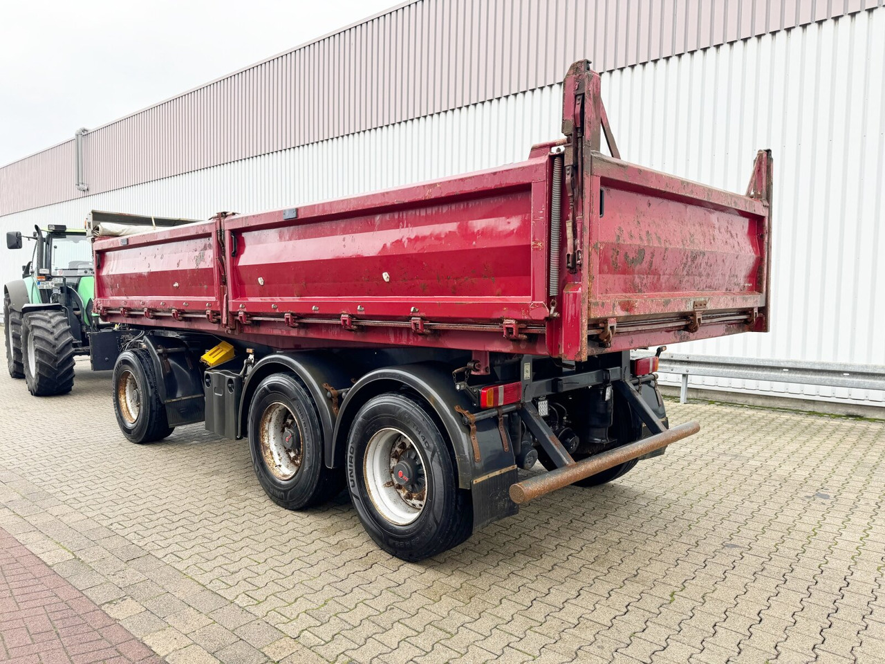 3-Seiten-Kippanhänger HEUSER 3-Seiten-Kippanhänger - Самосвальный прицеп: фото 4 3-Seiten-Kippanhänger HEUSER 3-Seiten-Kippanhänger - Самосвальный прицеп: фото 4