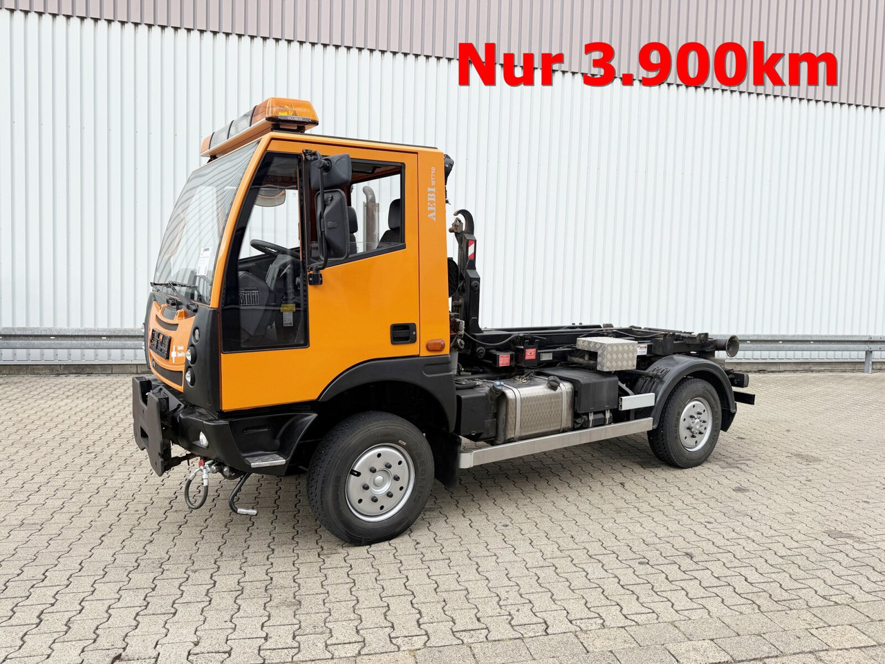 AEBI Schmidt MT750 4x4 AEBI Schmidt MT750 4x4, City-Abroller, Winterdienstausstattung, 2x AHK - Крюковой мультилифт: фото 1 AEBI Schmidt MT750 4x4 AEBI Schmidt MT750 4x4, City-Abroller, Winterdienstausstattung, 2x AHK - Крюковой мультилифт: фото 1