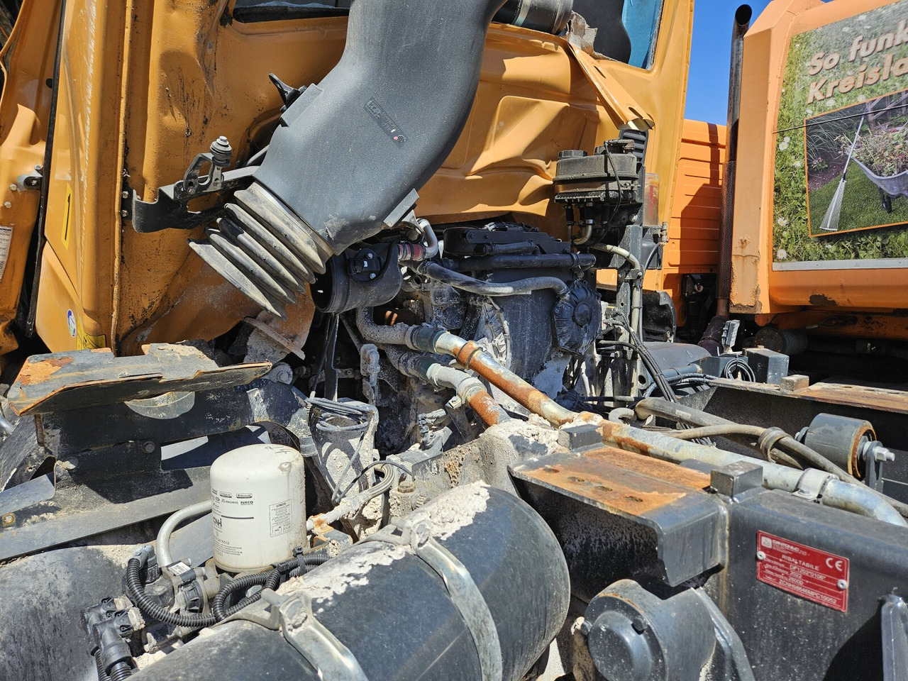 ASTRA HD9 86.50-90 8x6 ASTRA HD9 86.50-90 8x6, Unfallschaden, Cursor 13 - Грузовик-шасси: фото 2 ASTRA HD9 86.50-90 8x6 ASTRA HD9 86.50-90 8x6, Unfallschaden, Cursor 13 - Грузовик-шасси: фото 2