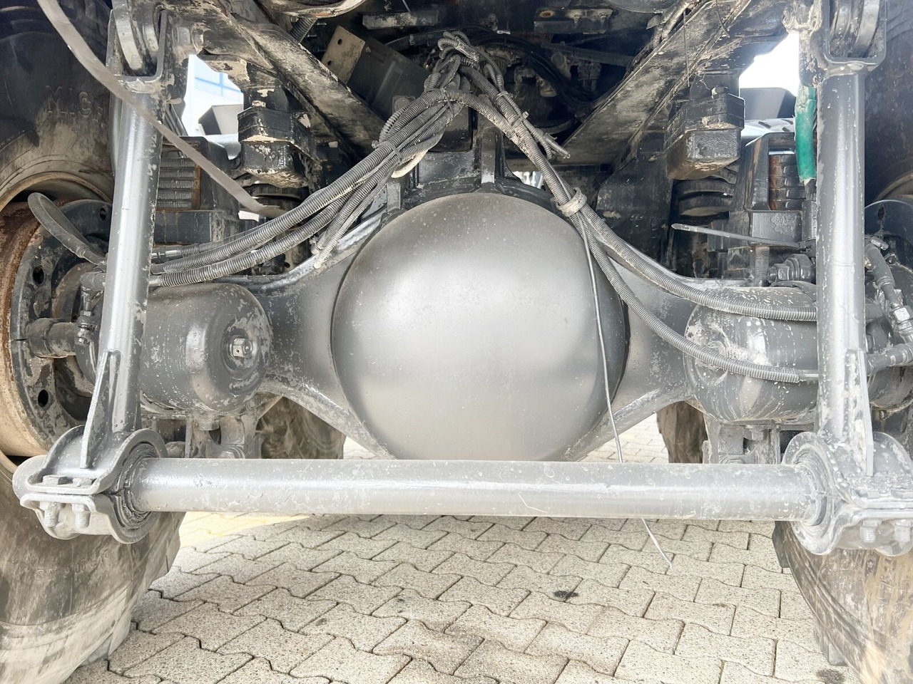 ASTRA HD9 86.56 8x6, 24m³ Mulde, Intarder ASTRA HD9 86.56 8x6, 24m³ Mulde, Intarder - Внедорожный самосвал: фото 5 ASTRA HD9 86.56 8x6, 24m³ Mulde, Intarder ASTRA HD9 86.56 8x6, 24m³ Mulde, Intarder - Внедорожный самосвал: фото 5