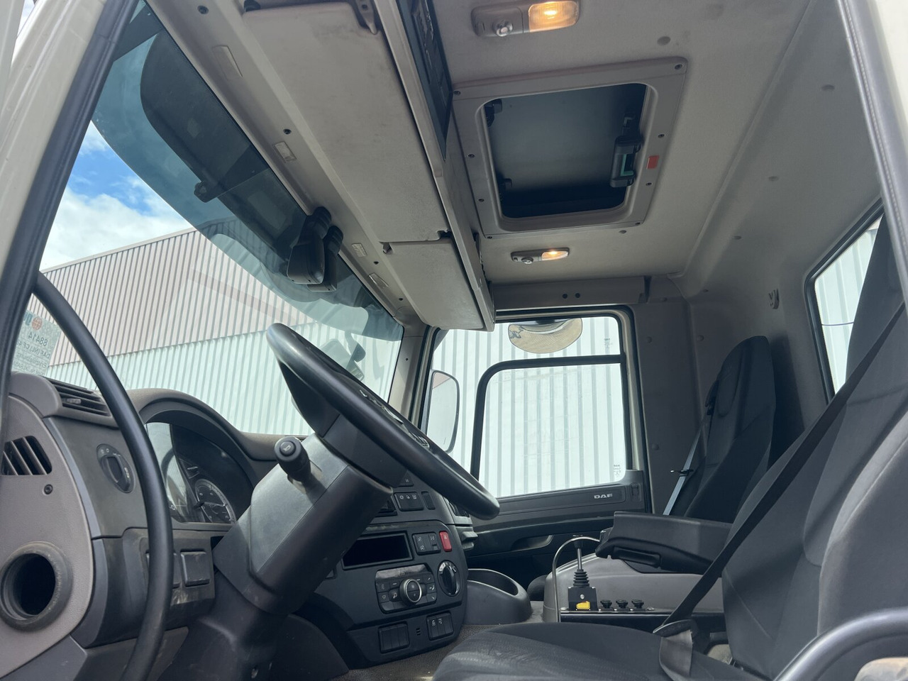 DAF CF 480 6x2 CF 480 6x2, Lenk-/Liftachse - Крюковой мультилифт: фото 3 DAF CF 480 6x2 CF 480 6x2, Lenk-/Liftachse - Крюковой мультилифт: фото 3