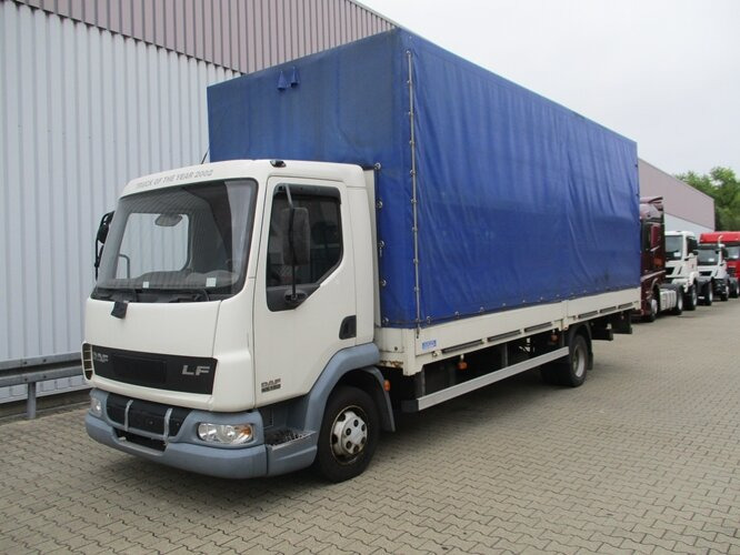 DAF DAF AE 45.150 LF Plane Spriegel LBW DAF AE 45.150 LF 4x2, Plane Spriegel LBW - Тентованный грузовик: фото 1 DAF DAF AE 45.150 LF Plane Spriegel LBW DAF AE 45.150 LF 4x2, Plane Spriegel LBW - Тентованный грузовик: фото 1