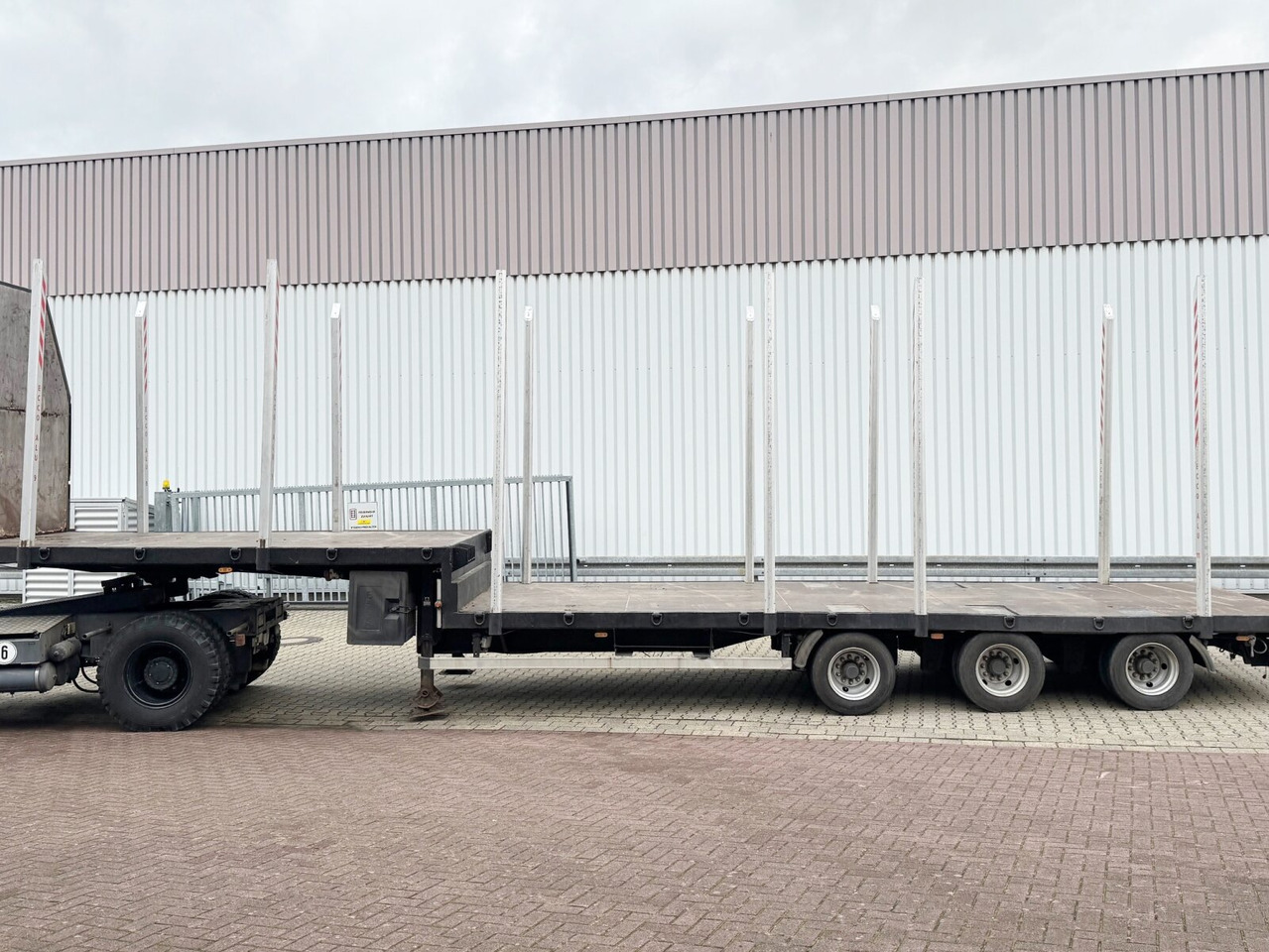 ECCO ALU Schemel/Rungen ECCO ALU Schemel/Rungen, 12x Neuwertig - Лесовоз: фото 2 ECCO ALU Schemel/Rungen ECCO ALU Schemel/Rungen, 12x Neuwertig - Лесовоз: фото 2