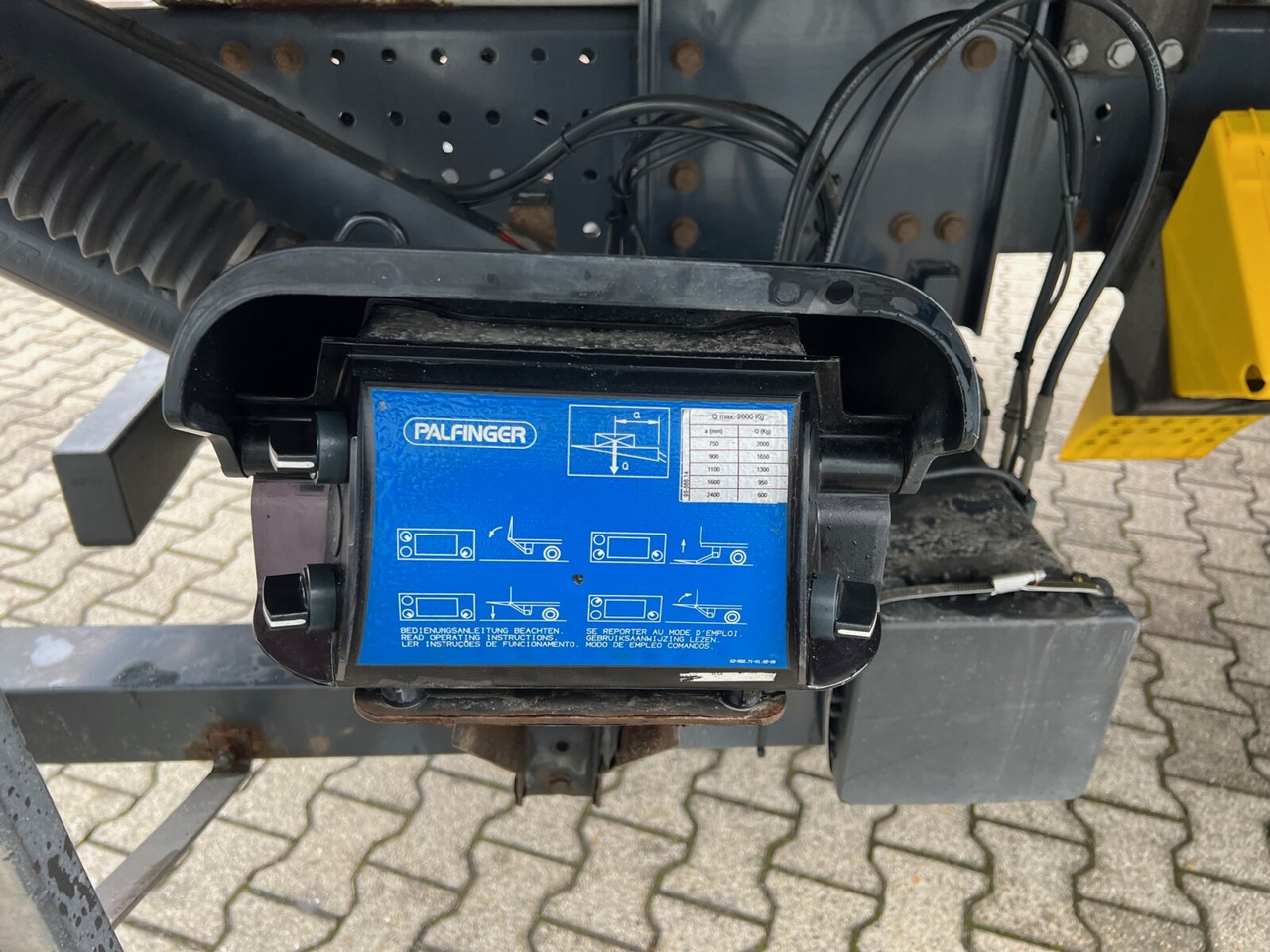 Рефрижератор FE 280 4x2 FE 280 4x2, Stickstoffkühler/Nitrogen-Freezer/LBW MBB: фото 9 Рефрижератор FE 280 4x2 FE 280 4x2, Stickstoffkühler/Nitrogen-Freezer/LBW MBB: фото 9