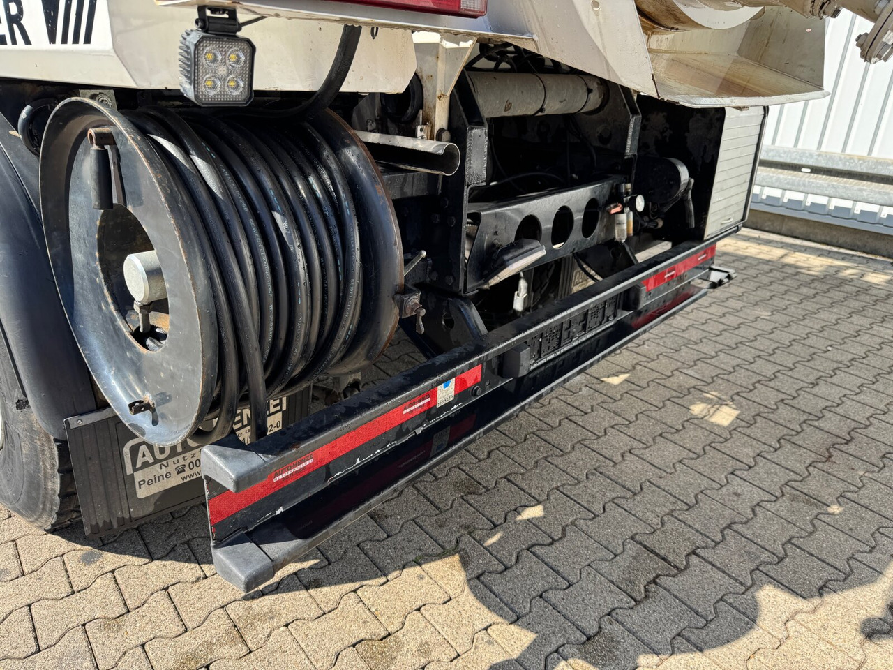 MAN TGM 18.284 4x2 BL TGM 18.284 4x2 BL, Assmann Saug- und Spülwagen 9m³ - Грузовик: фото 3 MAN TGM 18.284 4x2 BL TGM 18.284 4x2 BL, Assmann Saug- und Spülwagen 9m³ - Грузовик: фото 3