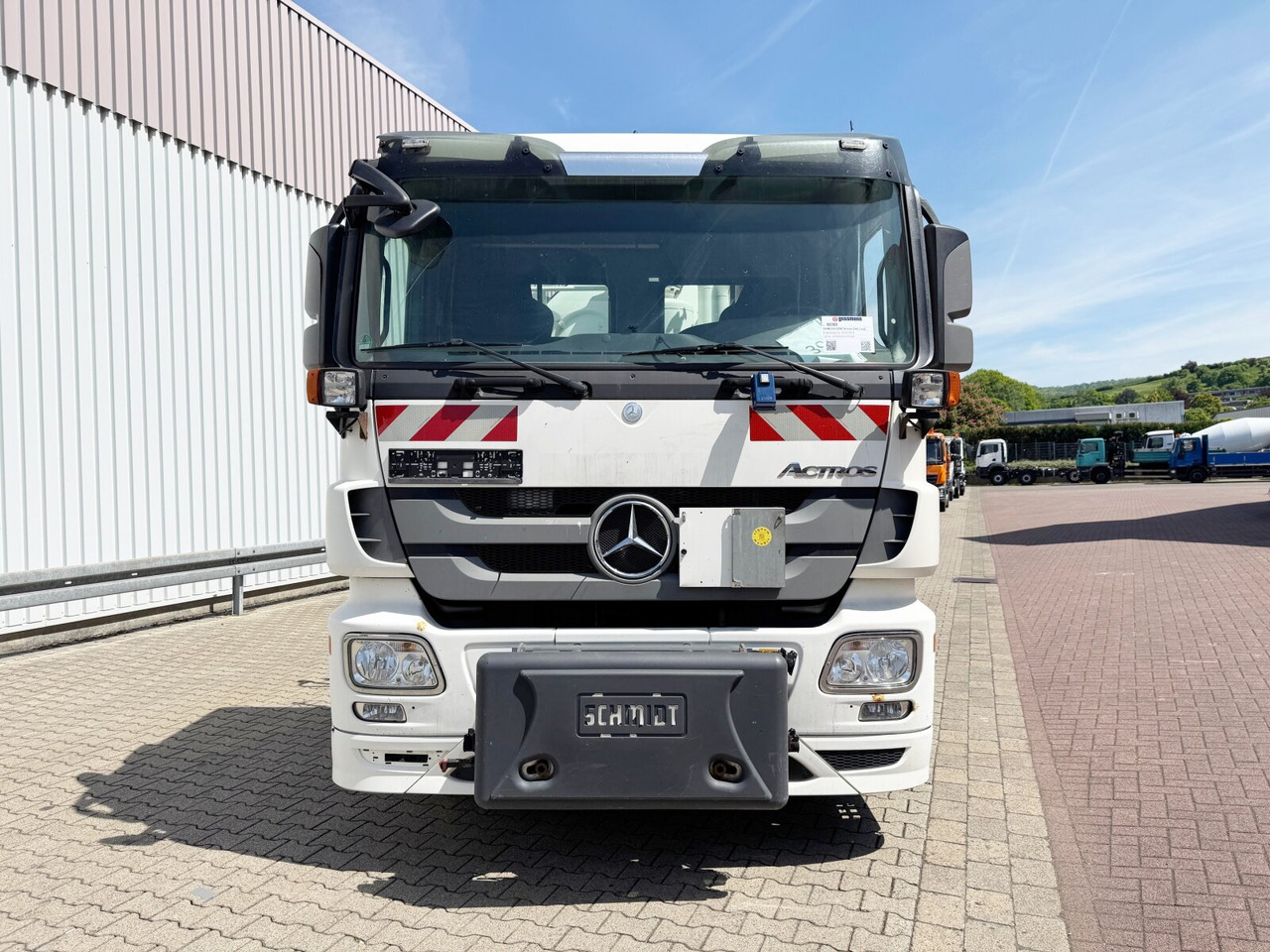 Грузовик Mercedes-Benz Actros 2541 L 6x2 Actros 2541 L 6x2, Müller Saug-/Spülwagen ca. 12m³, Widi-Platte, Lift-/Lenkachse: фото 8 Грузовик Mercedes-Benz Actros 2541 L 6x2 Actros 2541 L 6x2, Müller Saug-/Spülwagen ca. 12m³, Widi-Platte, Lift-/Lenkachse: фото 8