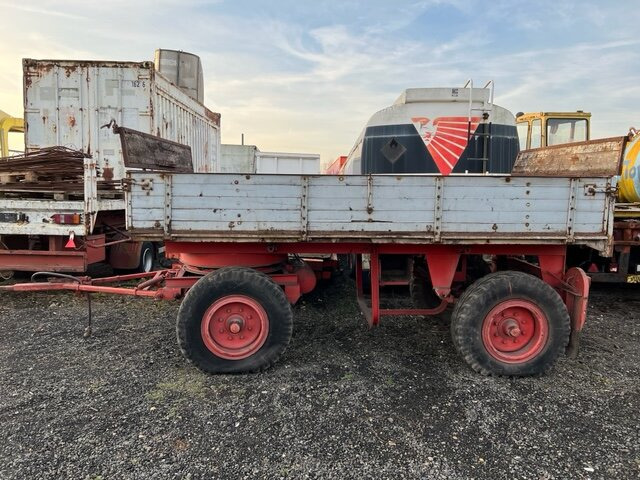 Gummiwagen 3-Seiten-Kippanhänger Gummiwagen 3-Seiten-Kippanhänger - Самосвальный прицеп: фото 5 Gummiwagen 3-Seiten-Kippanhänger Gummiwagen 3-Seiten-Kippanhänger - Самосвальный прицеп: фото 5