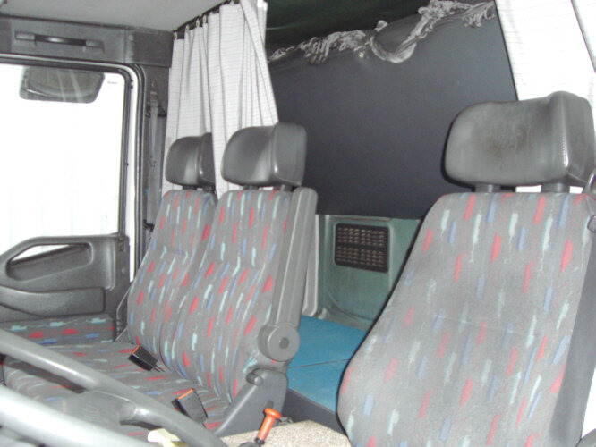 Iveco EuroCargo 120E24 4x2 - Тентованный грузовик: фото 4 Iveco EuroCargo 120E24 4x2 - Тентованный грузовик: фото 4